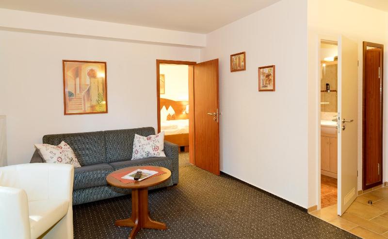 Suite with Terrace image 4