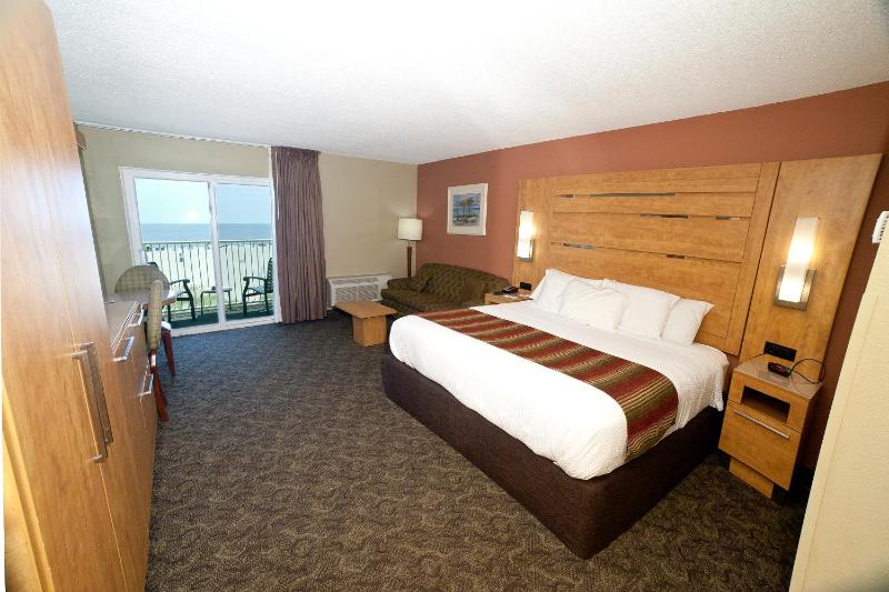 Deluxe King Room with Ocean Front View image 4