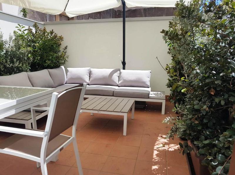 Apartment with Terrace image 2