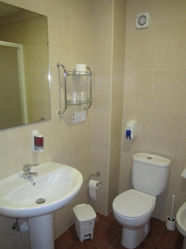 Double Room with River View image 2