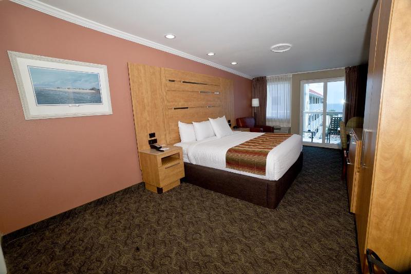 King Room with View image 3