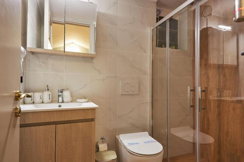 Triple Room image 3