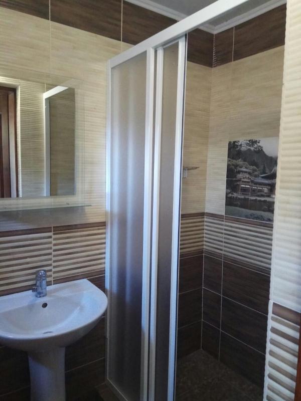 Double Room with Private Bathroom image 3