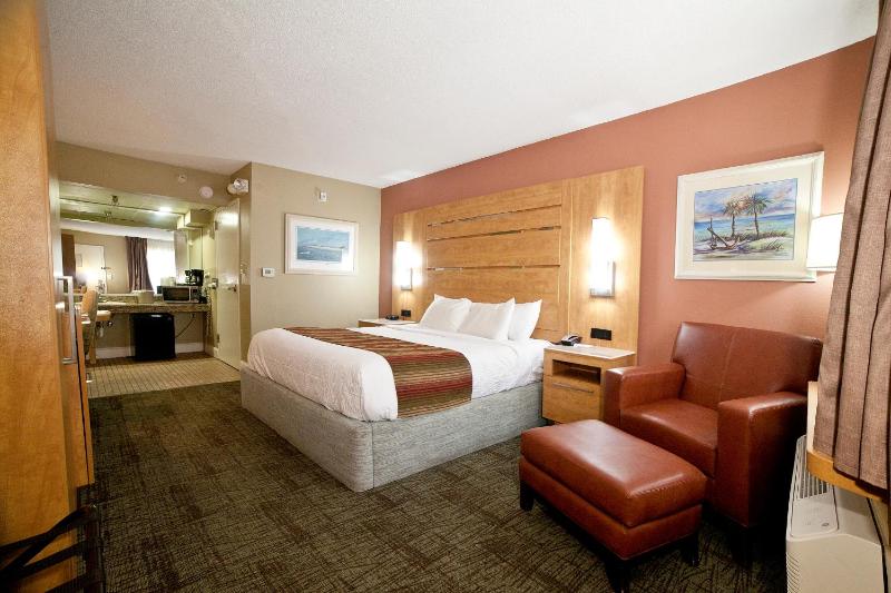 Desoto Beach Hotel - image 6