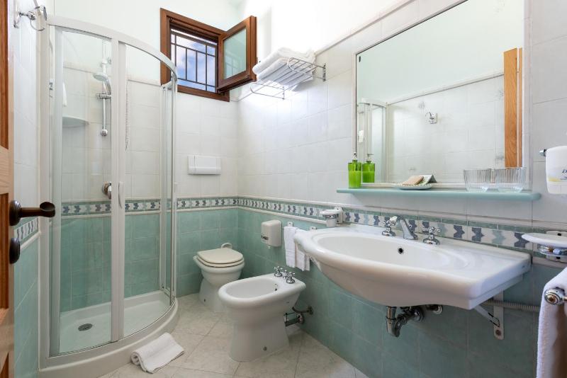 Hotel Sicilya - image 15