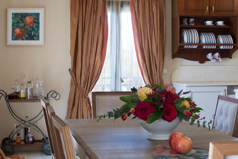 Avra Private Suites - image 50