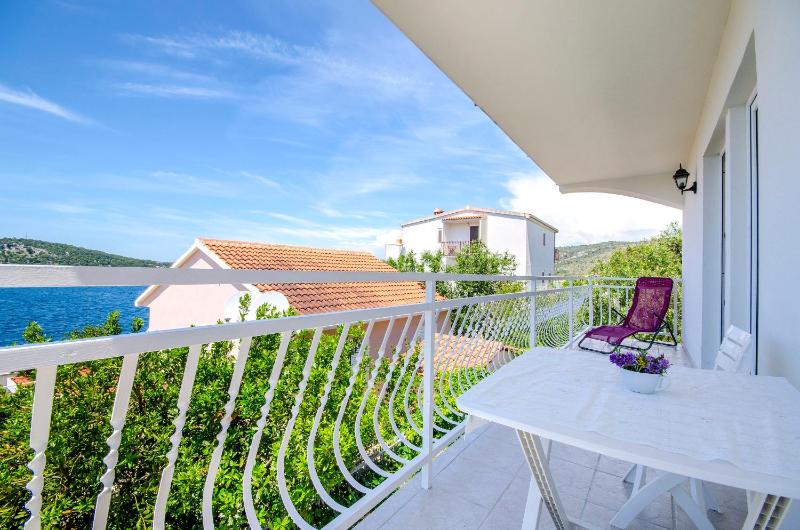 Apartment Barisa - image 15