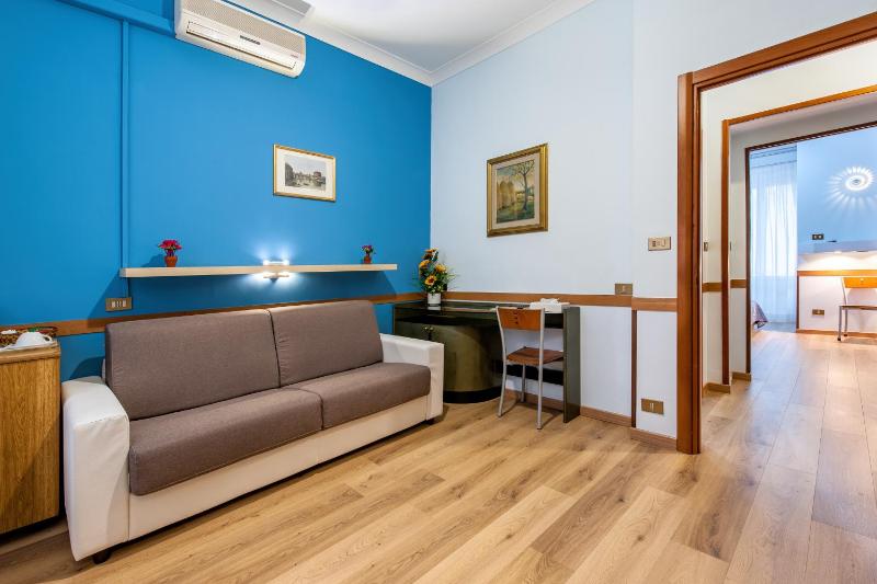 Quadruple Room image 1