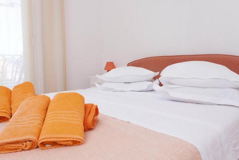 Three-Bedroom Suite image 2