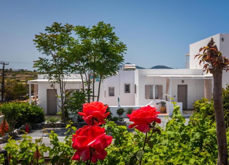 Milos Dream Life Images