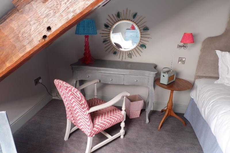 Deluxe Suite image 4
