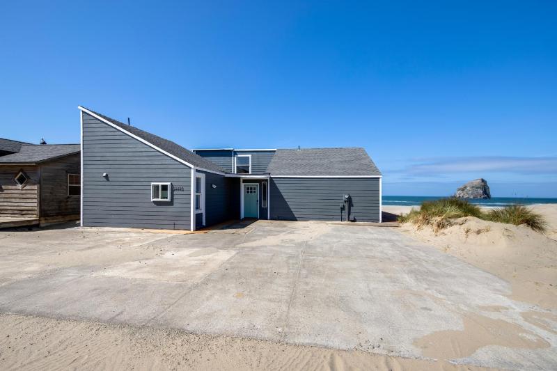 Five Bedroom House image 3