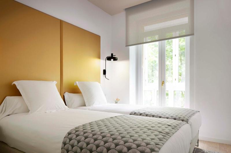 Avenida Suite by FeelFree Rentals - image 21
