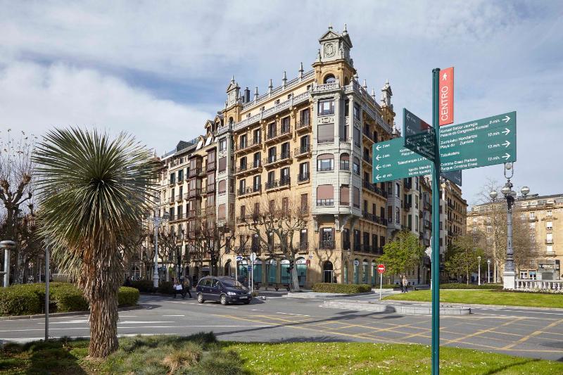 Avenida Suite by FeelFree Rentals - image 8