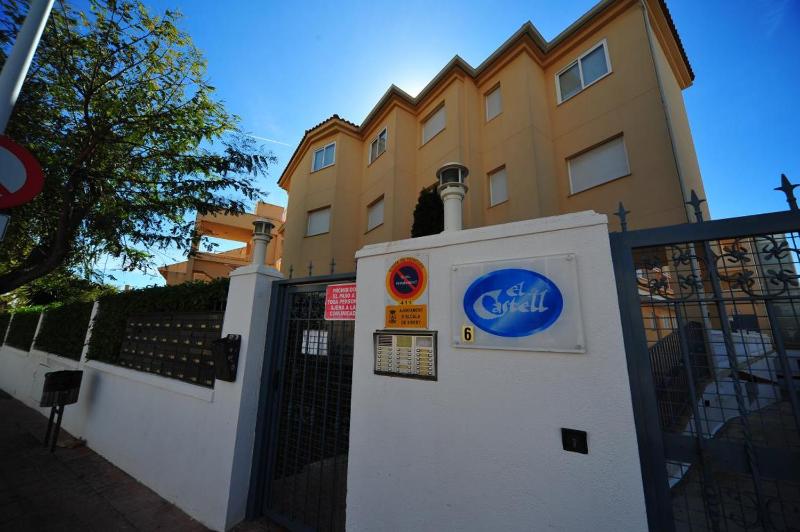 El Castell Orange Costa - image 4