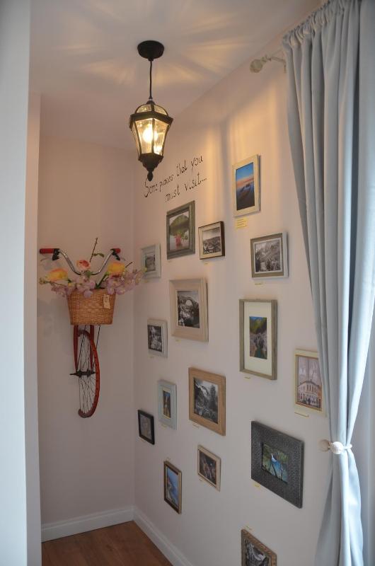City Centre Apartment 2 - image 10