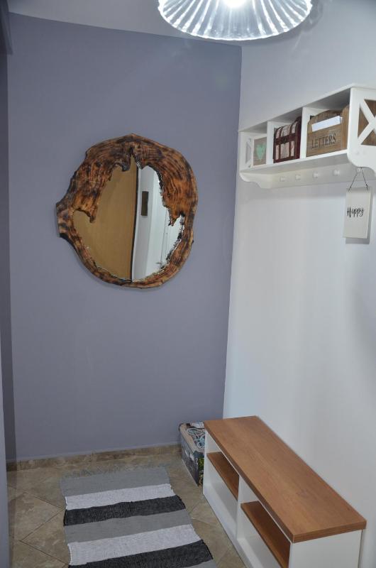 City Centre Apartment 2 - image 5