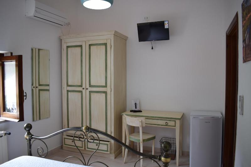Superior Double Room image 4
