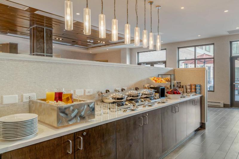 DoubleTree by Hilton Charleston Riverview - image 48