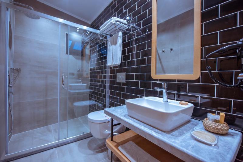 Superior Room image 3