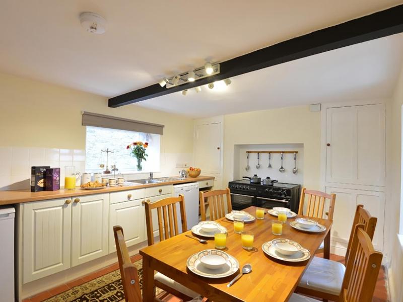 Holiday Home image 4
