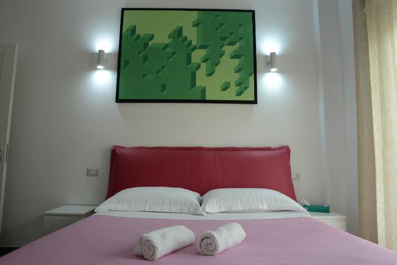 Superior Double Room- (Via Lucana 223) image 3