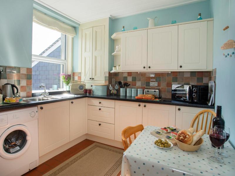 Holiday Home image 4