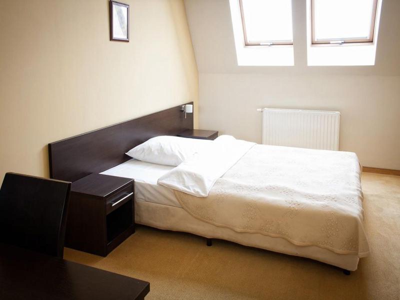 Triple Room image 2