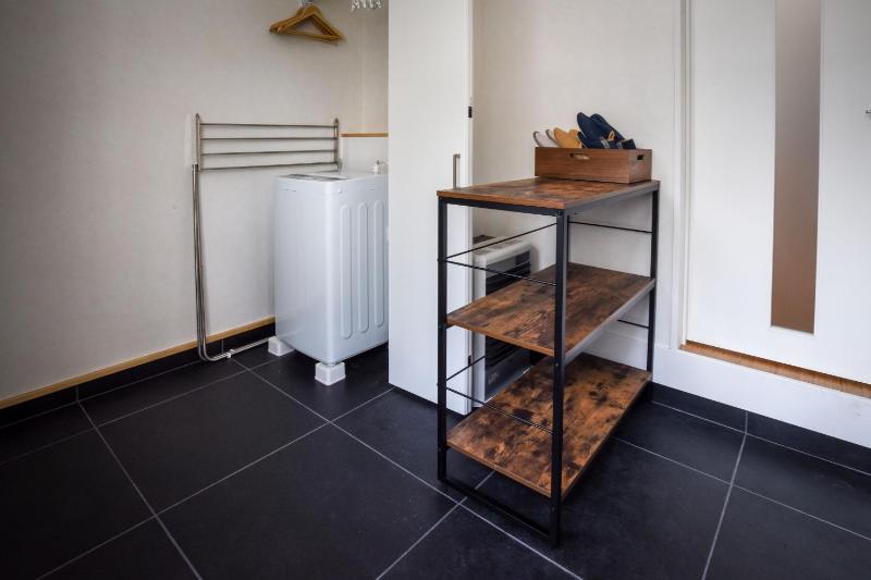 Holly House - image 49