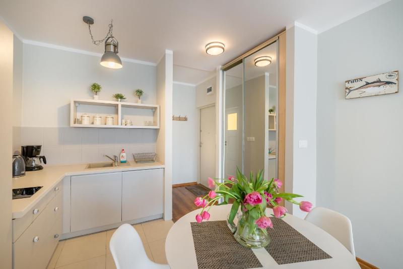 Apartment image 3