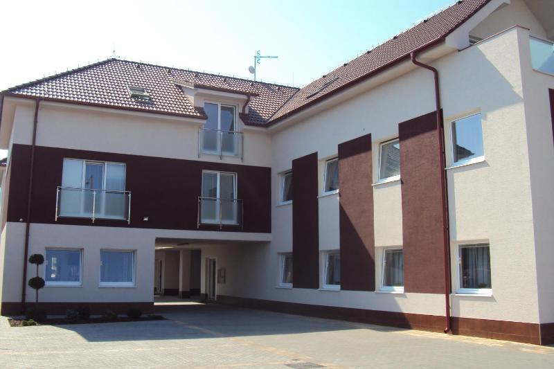 Quadruple Room image 4