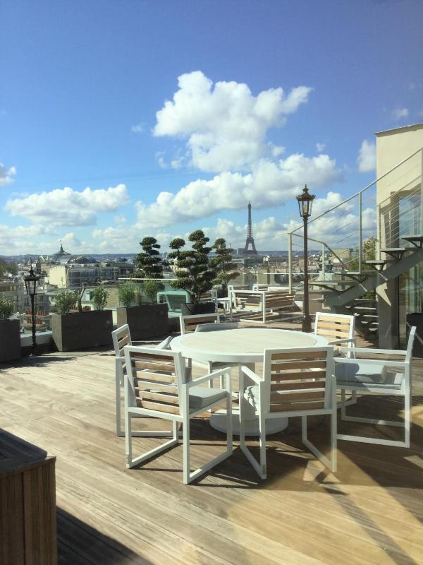 Bowmann Suite with Rooftop Terrace image 2