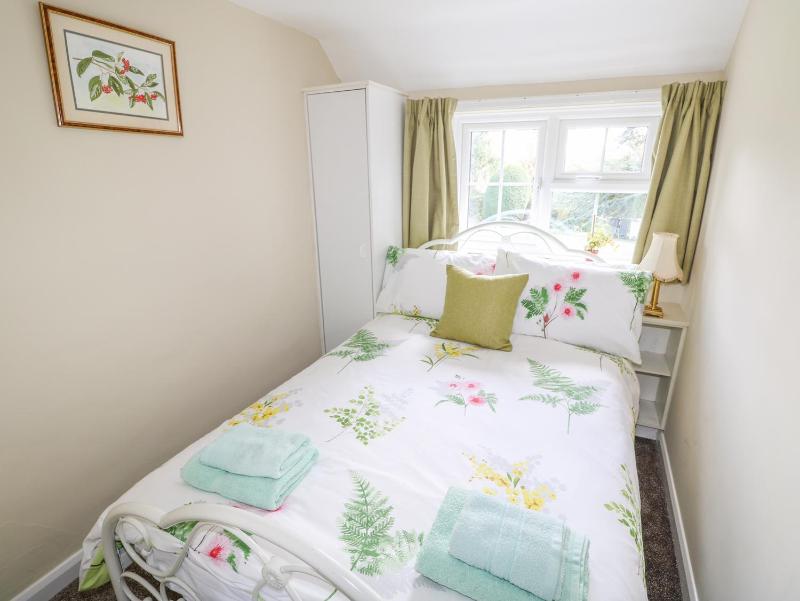 The Cottage - image 36