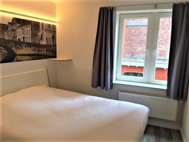 Comfort Double Room image 4