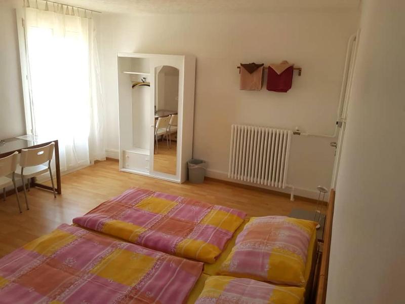 Double Room image 2