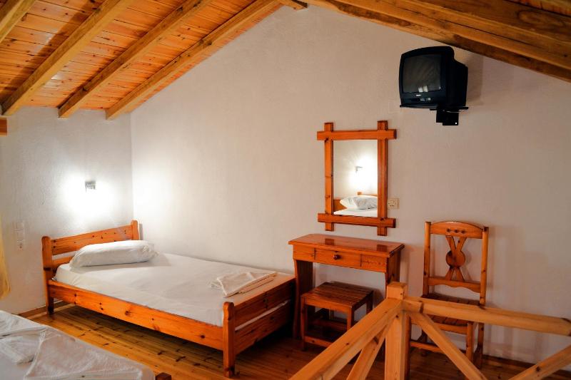 Aiolos House - image 16