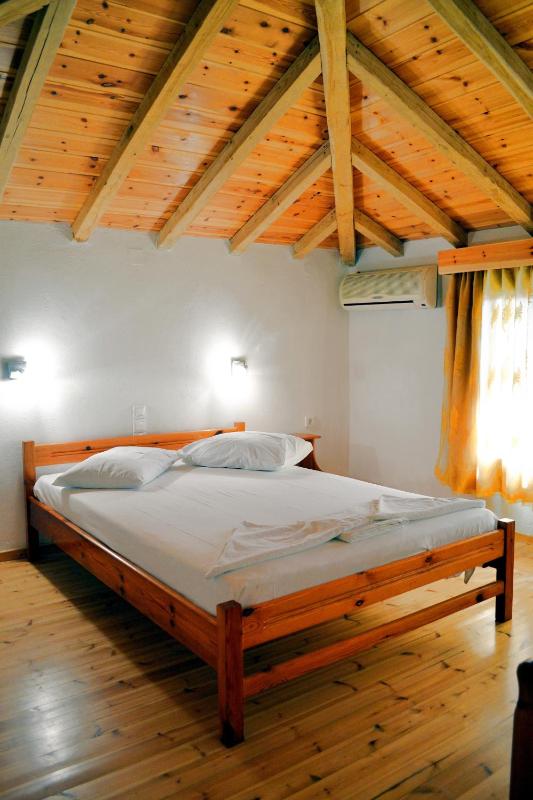 Aiolos House - image 3
