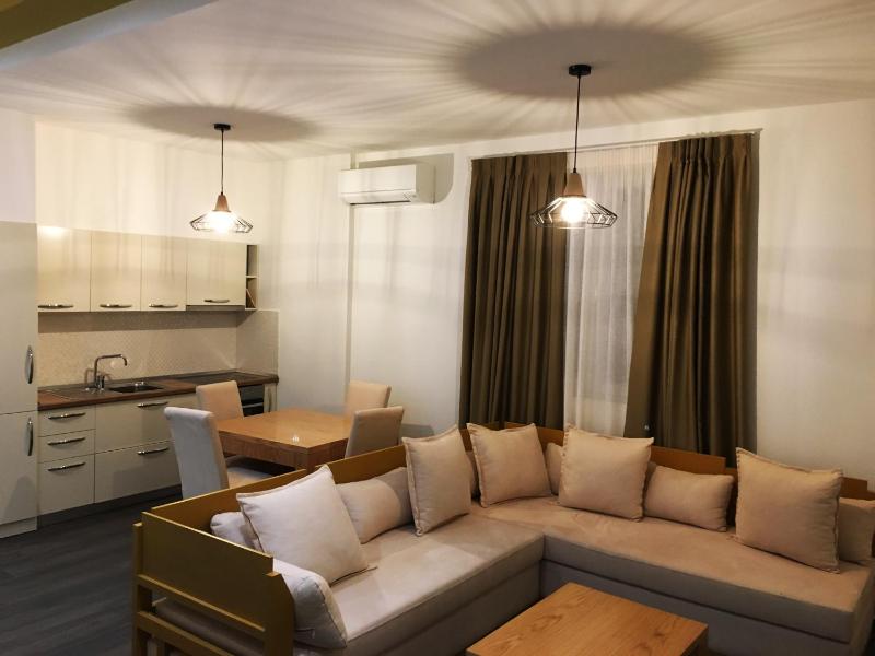 Sunrise Luxury Apartments - image 1