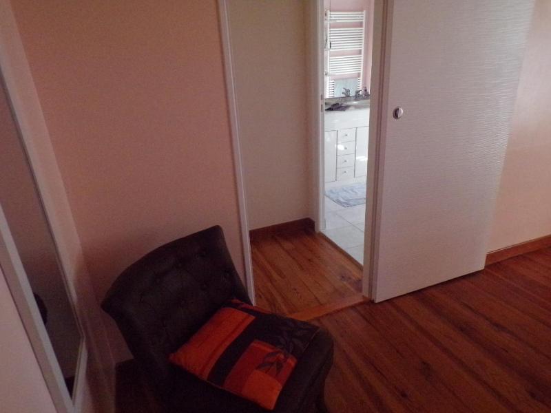 Classic Double Room image 4