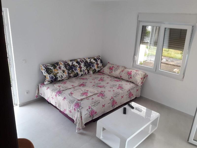 Apartment image 3