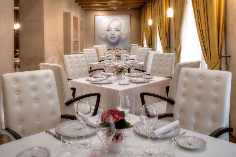 Hotel Rua Frati 48 in San Francesco - image 26