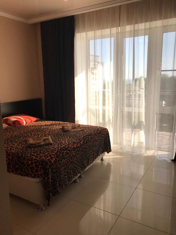 Superior Double or Twin Room with Sea View image 1