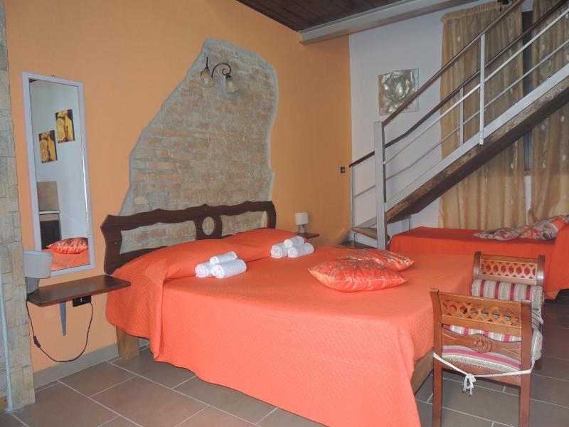 All'Ombra Del Noce B&B - image 5