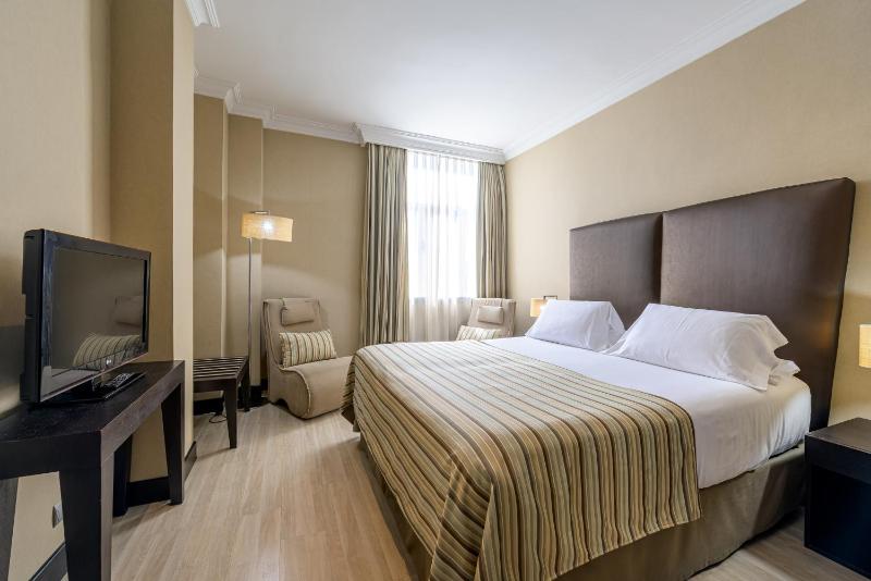 Junior Suite image 3