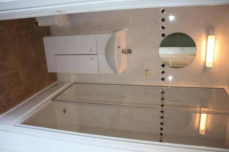 Small Double Room with Patio image 1