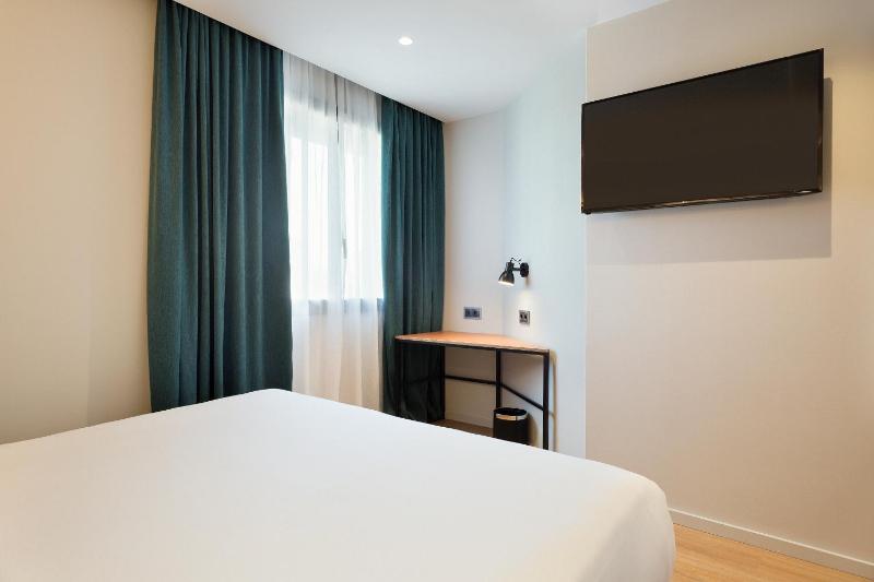 Hotel Brick Barcelona - image 8