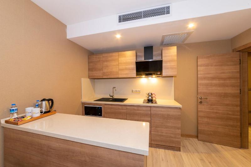 Comfort Suite image 4