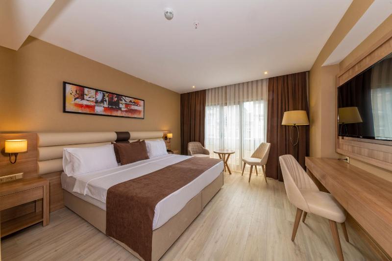 Superior Room image 3