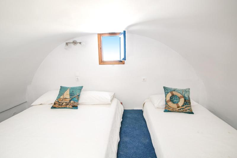 Stelios Rooms - image 35