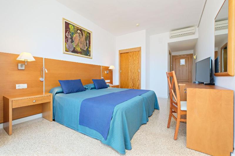 Single Room image 4